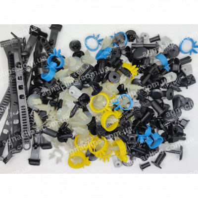 Набір ВАЗ 2113, 2114, 2115 кріпильних деталей