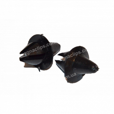 SH 9 Кліпса решітки радіатора ВАЗ 2103, 2106 завод