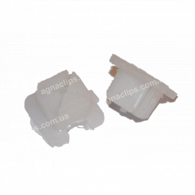 SH 13 Кліпса саморіза / задній поріг / саморіз Ø4,2 білий, Ø4,8 чорний / ВАЗ 2108, 2109 / VW T-4