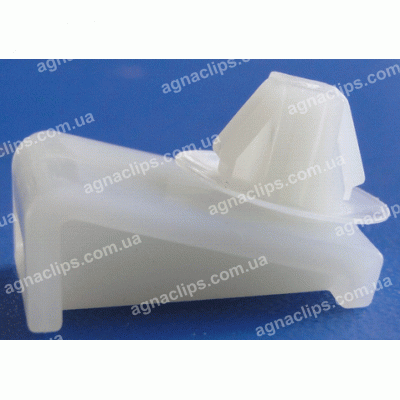 C 1102 Кліпса Mitsubishi MR298528