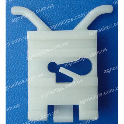 C 1308 Кліпса Opel 90052911 молдингу