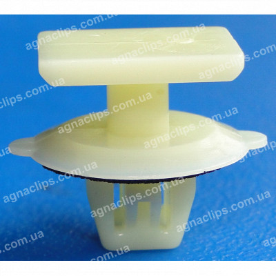 C 1319 Кліпса молдингу Toyota