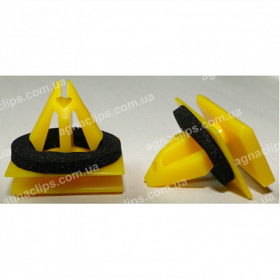 C 1540 Кліпса GM 5480852 молдингу порога