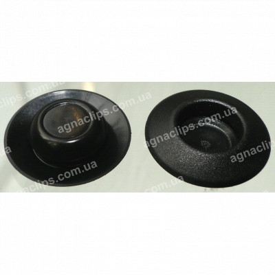 C 305 Заглушка Ø 12мм пластикова