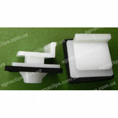 C 1732 Кліпса Honda Acura 91514SAA003 накладки порога