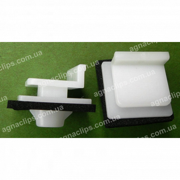 C 1732 Кліпса Honda Acura 91514SAA003 накладки порога