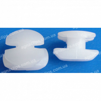 C 1381 Кліпса Mercedes