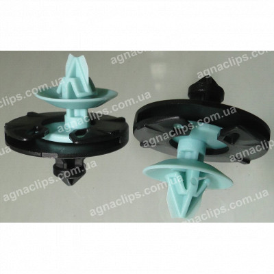 C 907 Кліпса VW Audi 1H0868243