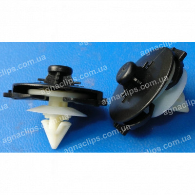 C 1583 Кліпса VW 6N0868243A