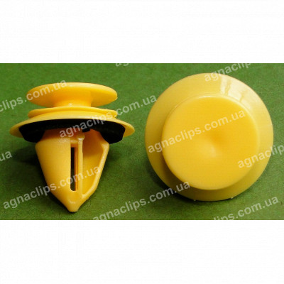 C 1645 Кліпса Mercedes A0009916398