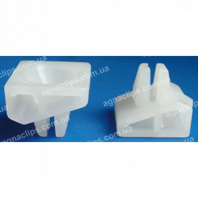 C 1471 Кліпса Subaru 94079AA000 обшивка дверей