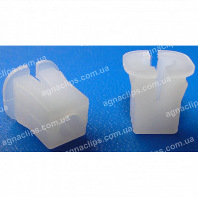 C 1577 Кліпса Opel 121695 90230960 кріплення рефлектора