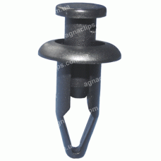 C 121 Кліпса Infiniti Nissan 7688257A00
