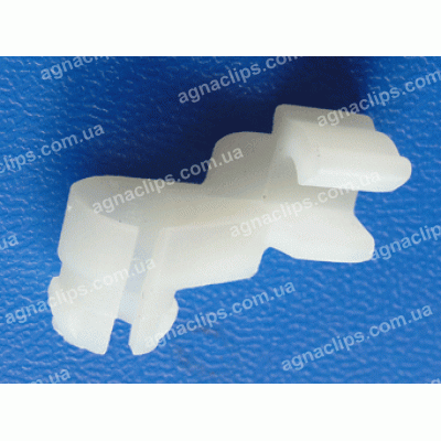 C349 Кліпса тяги замків дверей GM d=8.4mm 14070914