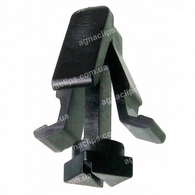 C 1632 Кліпса Nissan Infiniti 768820M060