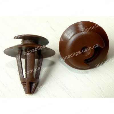C 1831 Кліпса VW Seat Audi Skoda 893867290