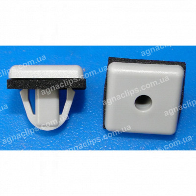 C 1879 Кліпса Hyundai Kia 877593S000 кріплення порога