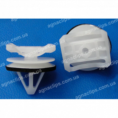 C 1975 Кліпса Mazda KD4551W24 кріплення локерів