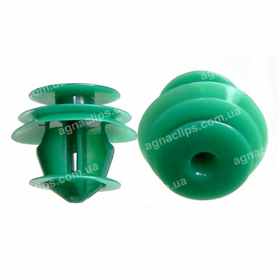 C 3063 Кліпса Mazda KD4568865