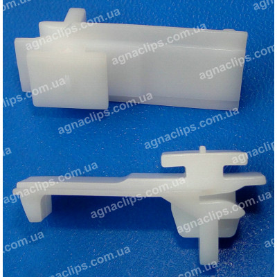 C 3252 Кліпса BMW 51137269367