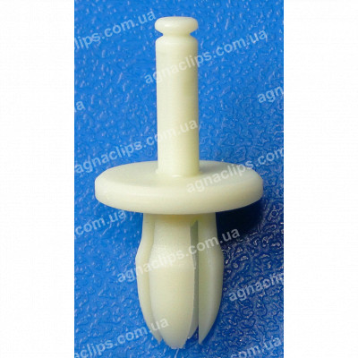 C 3182 Кліпса Volkswagen Audi Seat Skoda 5K0837975A