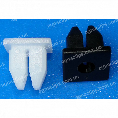 C 1968 Кліпса Hyundai Kia 1491305010 обшивка салону