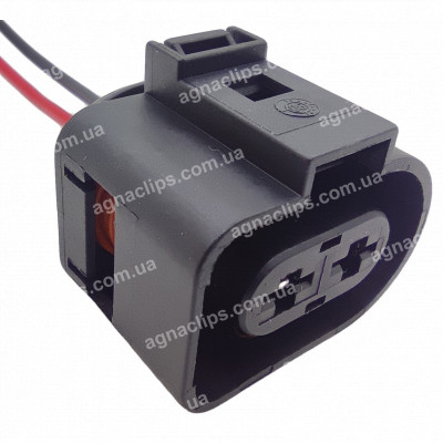 RP441 Роз'єм 2-конт. серії 6,3мм аналог Volkswagen 1J0973752