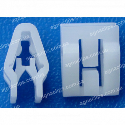 C 3438 Кліпса кріплення центральної консолі універсальна