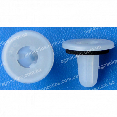 C 3470 Втулка Mazda GA7B51146 заднього ліхтаря