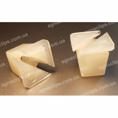 Кліпса ВАЗ 2111 1118 2111-8101482