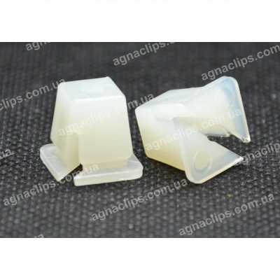 Кліпса ВАЗ 2111 1118 2111-8101482