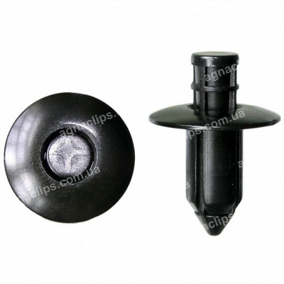 C 3902 Кліпса Subaru 909140062