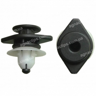 C 3932 Кліпса Volvo 30640643