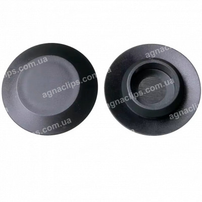 C 4068 Заглушка Ø 15мм універсальна