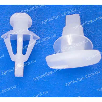 C 4130 Кліпса VW Skoda Seat Audi 4L0837485