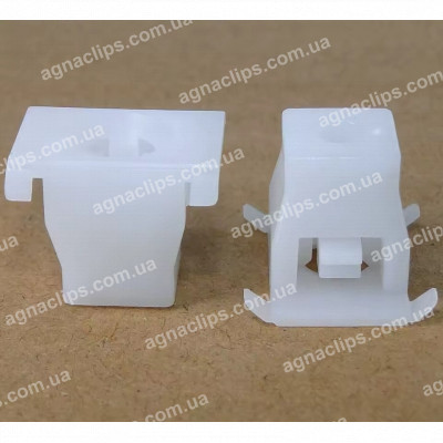 C 4177 Кліпса Peugeot Citroen 9817524380 кріплення деталей салону