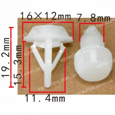 C 4257 Кліпса кріплення молдингу