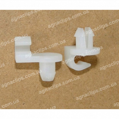 C 4116 Кліпса тяги замка дверей VW Audi 893839821